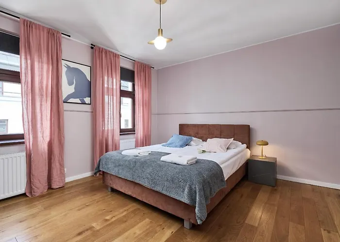 Heart Of Wroclaw Uniwersytecka By Noclegi Renters